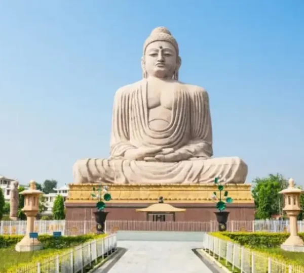 buddha statue bodh gaya